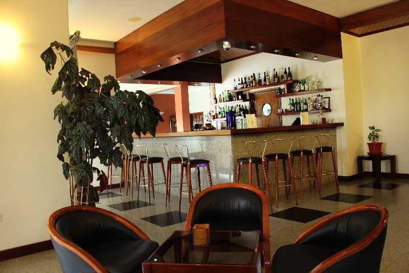 Hotel Montemuro Castro Daire Buitenkant foto