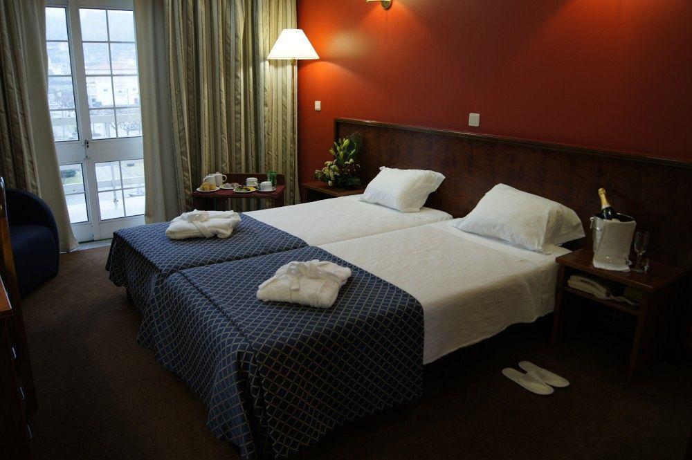 Hotel Montemuro Castro Daire Buitenkant foto