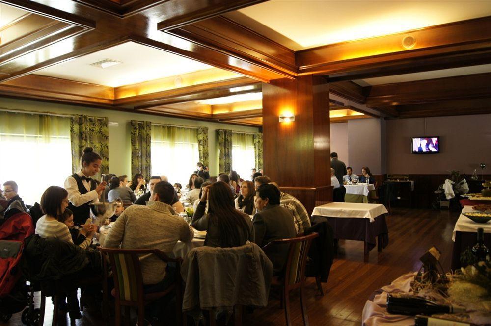 Hotel Montemuro Castro Daire Buitenkant foto