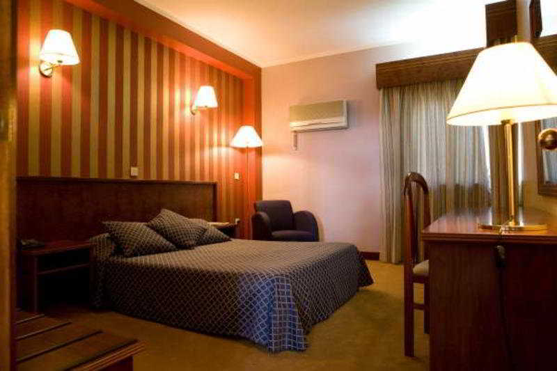 Hotel Montemuro Castro Daire Buitenkant foto