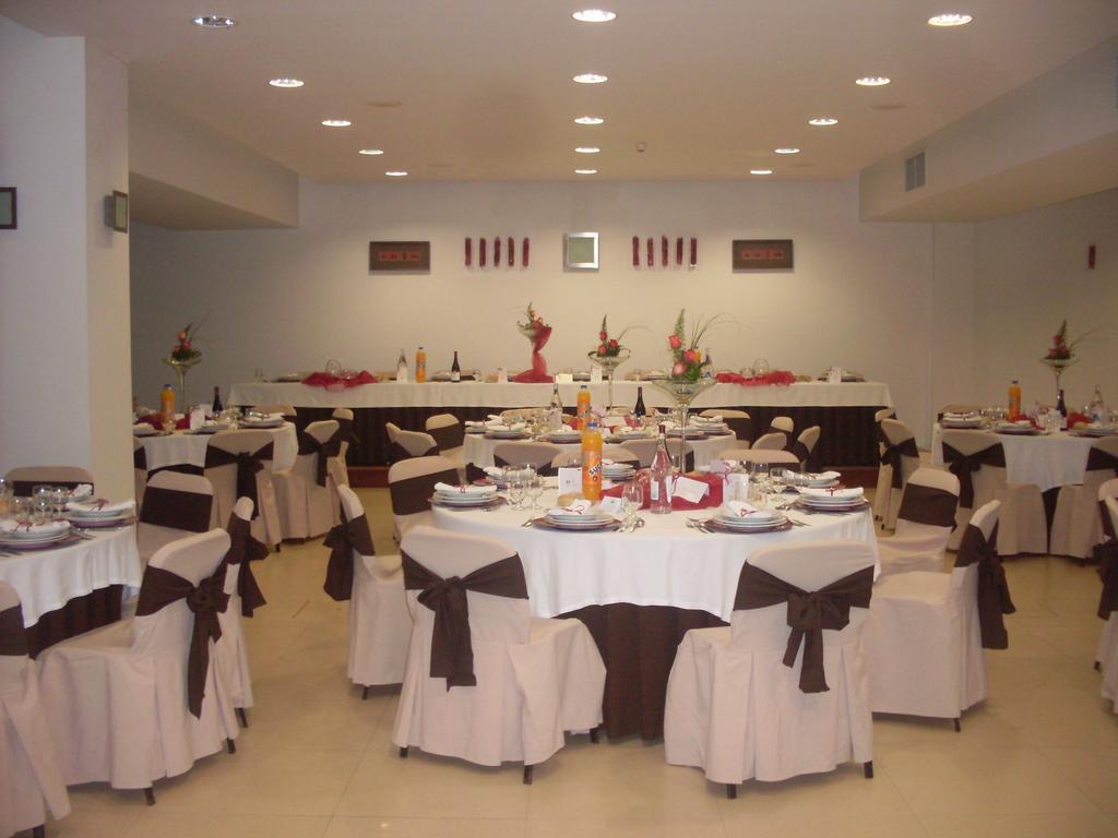 Hotel Montemuro Castro Daire Buitenkant foto